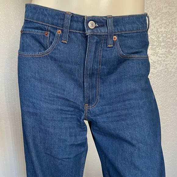 A&F - Picture 6 of 10